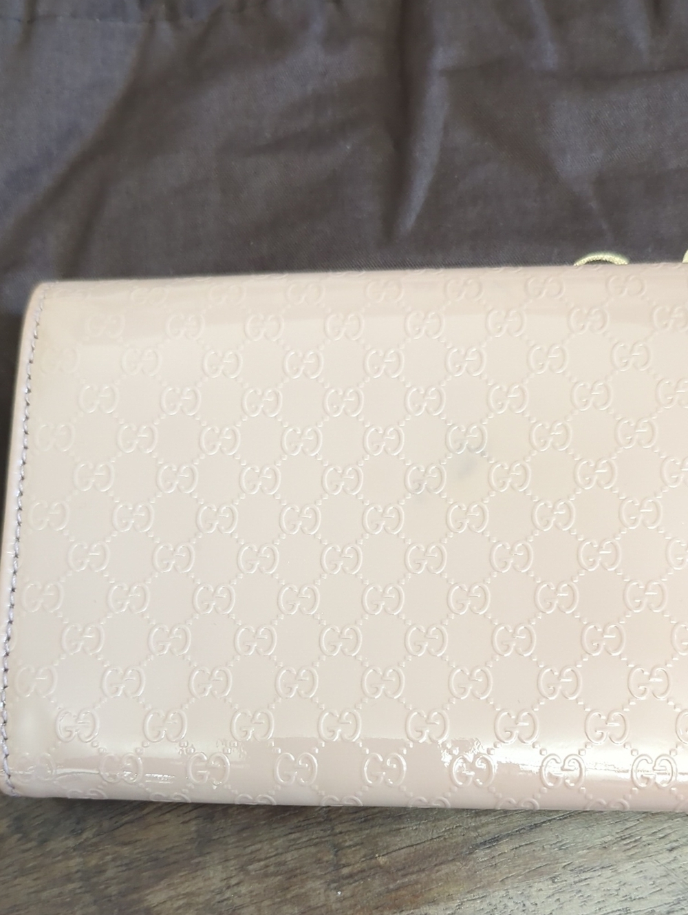 Gucci Patent Leather Clutch Authentic - Picture 4 of 8